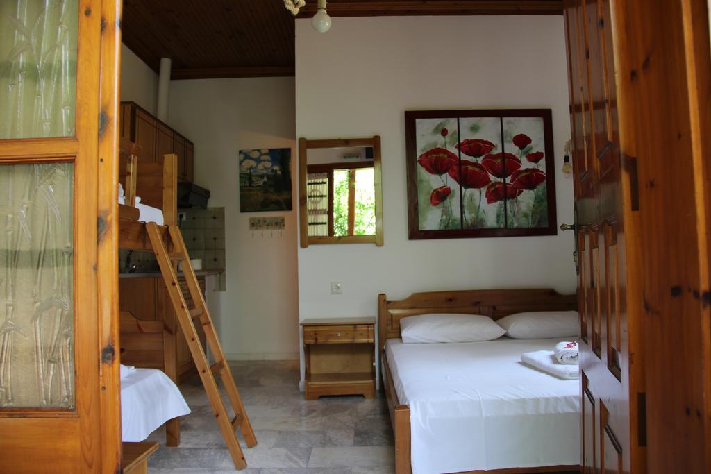 Patroudis House Apartman Szkála Rahoníu Szoba fotó
