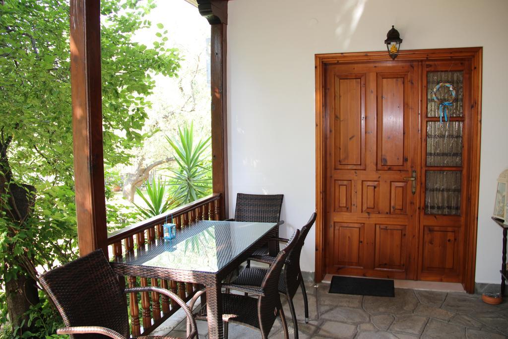 Patroudis House Apartman Szkála Rahoníu Szoba fotó